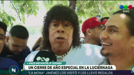 La "Mona" Jiménez, el regalo de navidad para La Luciernaga