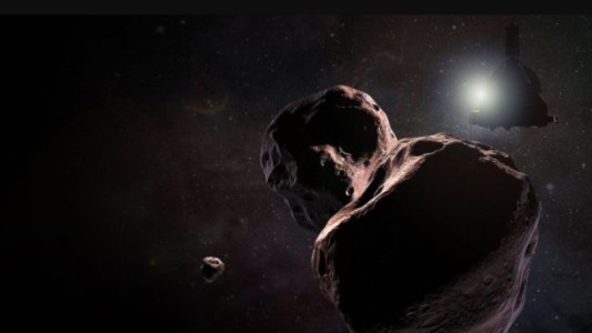 Histórico vuelo de la NASA sobre el cuerpo celeste más distante