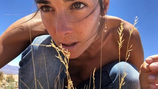 El topless con mariposa de Juana Viale que hizó estallar Instagram