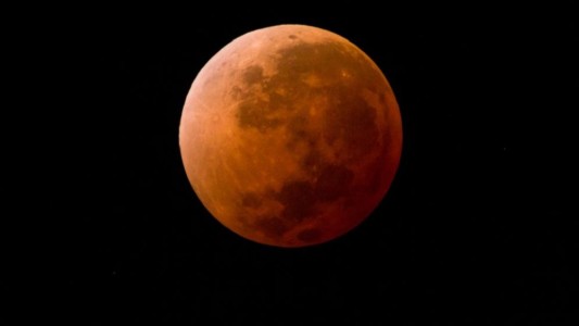 Se viene el primer eclipse lunar del 2019