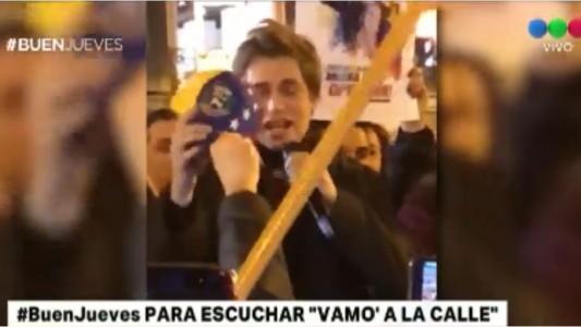 Carlos Baute cantó contra Maduro en la Puerta del Sol de Madrid
