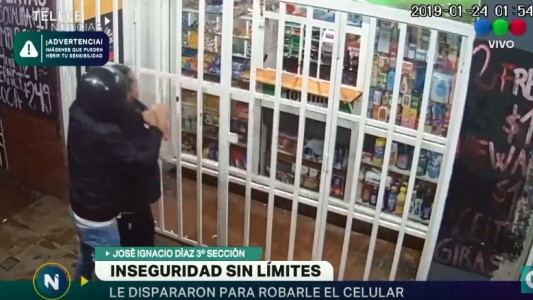 VIDEO: Inseguridad sin límites, balearon a taxista para robarle