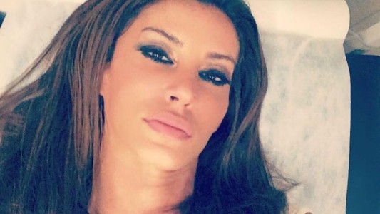 Familiares y amigos despidieron a Natacha Jaitt en el cementerio de La Tablada