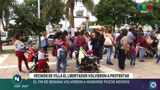 Vecinos de Villa el Libertador protestaron en las afueras del CPC