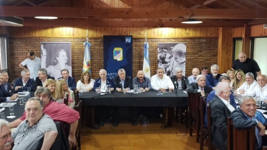 El Congreso del PJ busca lanzar el "Frente Patriótico" que frene a Cambiemos