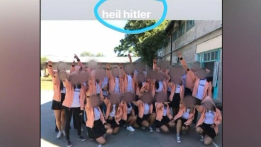 Córdoba: alumnos hicieron el saludo nazi en el patio de la escuela