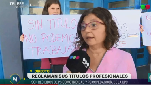 Egresados de U.P.C. reclaman por sus títulos