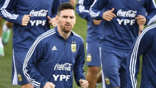 Vuelve Messi y la Selección estrena camiseta