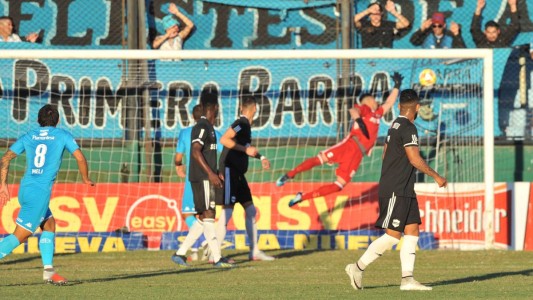 Belgrano goleó a Riestra (1)