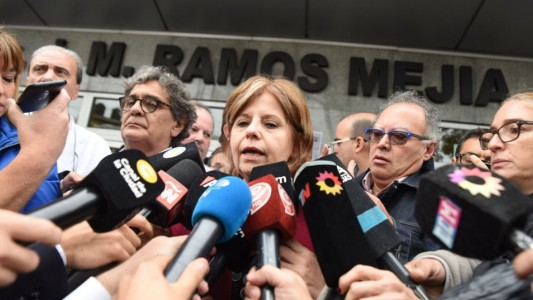 Parte médico del diputado Olivares: "Tiene falla multiorgánica"