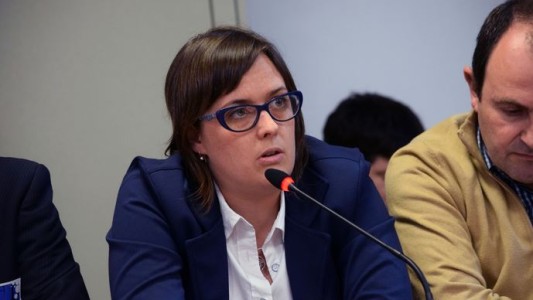 Elecciones Córdoba 2019: Brenda Austin fue asaltada por motochorros