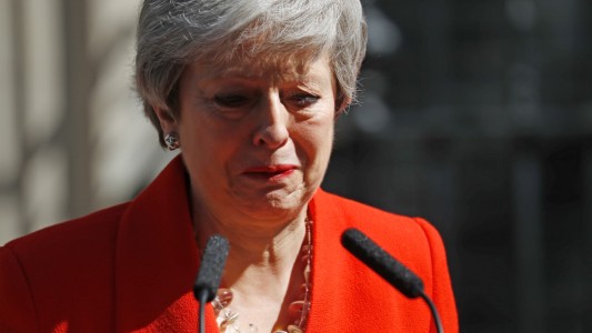 Derrotada por un Brexit imposible, Theresa May anunció su renuncia como primera ministra británica