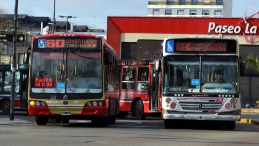 Levantaron el paro de transporte para el feriado del sábado 25 de Mayo