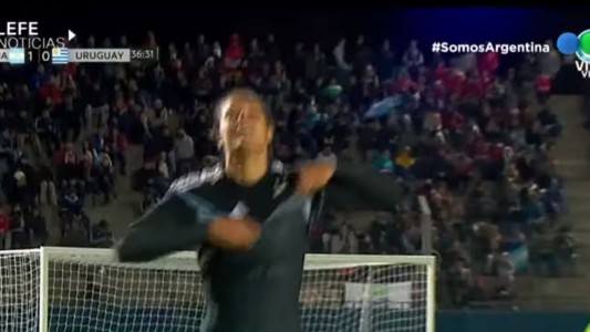 La Selección Femenina de fútbol goleó a Uruguay 3 a 1 en el partido despedida