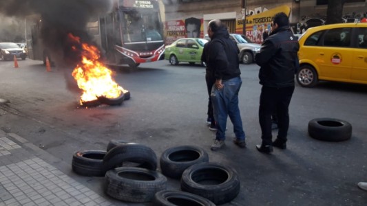UTA: trabajadores reclaman por despidos
