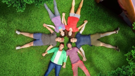 La obra de teatro que invita a pasar un fin de semana en familia sin celular