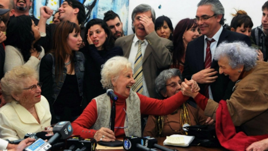 Abuelas de Plaza de Mayo anunció la restitución del nieto 130