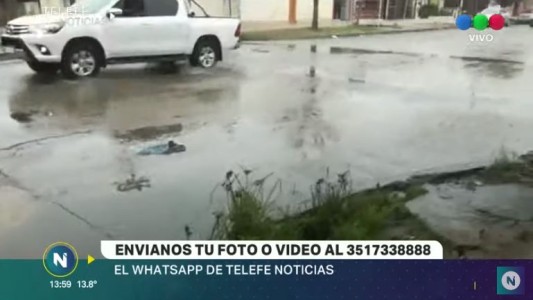 Cloacas colapsadas en Villa Azalais entre los reclamos al Whatsapp de Telefe Noticias