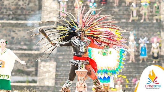 El fuego Panamericano se encendió en México y viaja a Perú