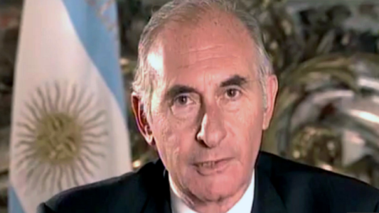 De La Rúa se confió en su propia imagen