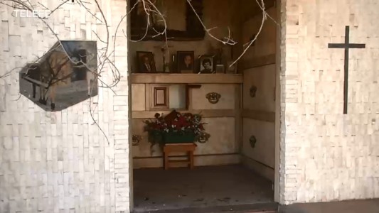 Robaron puertas de panteones en el cementerio de Villa Gobernador Gálvez