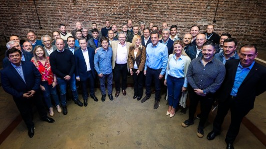 Alberto Fernández, Kicillof y Massa se reunieron con intendentes del conurbano