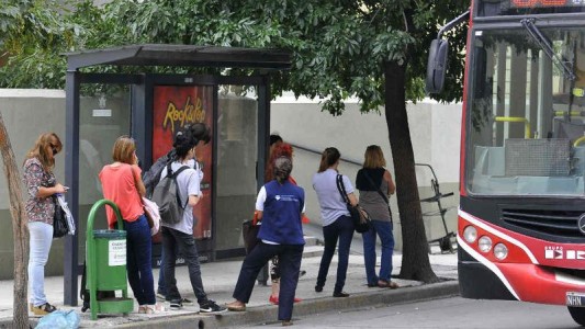 Ultimo momento: posible aumento de tarifa a $ 33 para levantar el paro de transporte