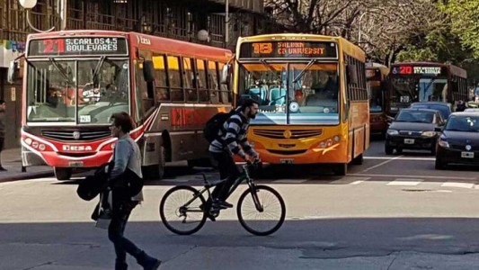 Provincia exige a la Municipalidad transporte de emergencia frente al paro