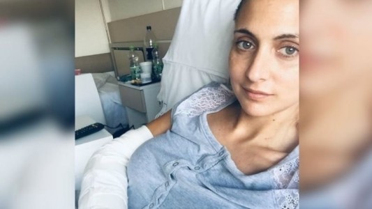 La mujer atacada por los ovejeros en la playa ya está en su casa