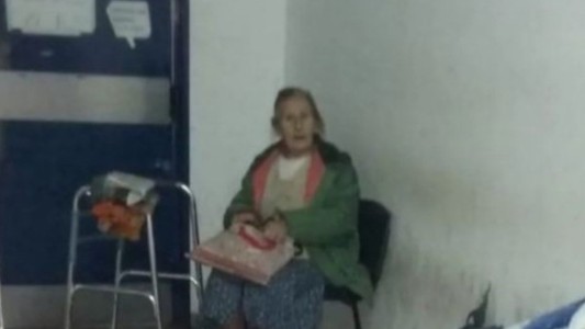 La abuela de 84 años que vive en un hospital porque su hija la echó de la casa