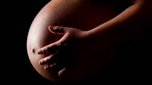 Por primera vez una jueza autorizó la adopción de un bebé antes de su nacimiento