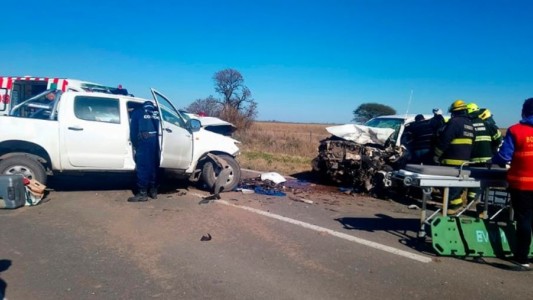 Un muerto al chocar dos camionetas de frente en la ruta 158