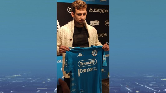 El delantero paraguayo Enrique Borja se convirtió hoy en el nuevo refuerzo de Belgrano