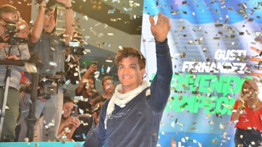 Gustavo Fernández fue recibido a lo grande en Córdoba