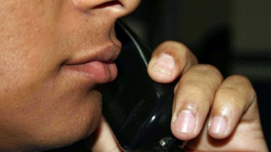 Secuestro virtual: así intentaron engañar a un periodista mendocino que los grabó