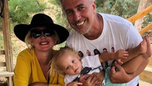 Video: Marley bautizó a Mirko en el lugar histórico donde lo hizo Jesús