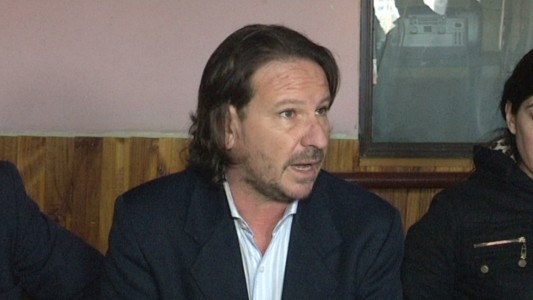 Un abogado aconseja cómo usurpar terrenos sin que la Justicia los pueda desalojar