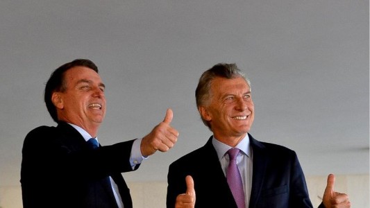 "Alarmado y conmovido", Macri le ofreció ayuda a Bolsonaro por los incendios en el Amazonas