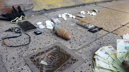 Buenos Aires: detienen a un "dealer" que transportaba la droga en un juguete sexual