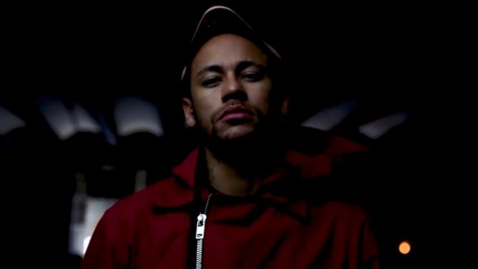 Ni el Barcelona ni el Real Madrid: Neymar juega para "La casa de papel"