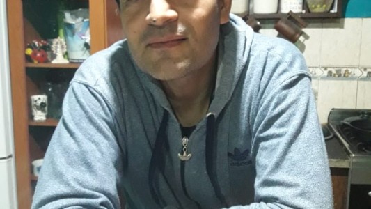 Buenos Aires: un mecánico agoniza luego de ser golpeado con piedras para robarle el sueldo