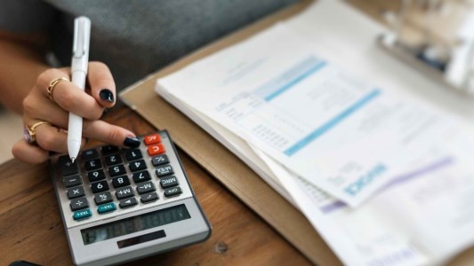 De tarjetas de crédito a préstamos personales: ¿Qué deudas tienen los candidatos presidenciales?