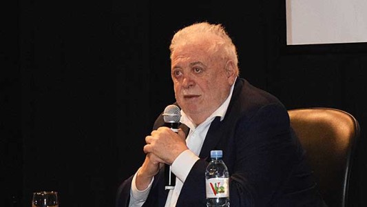 Ginés González recibirá el Honoris Causa de la UNC