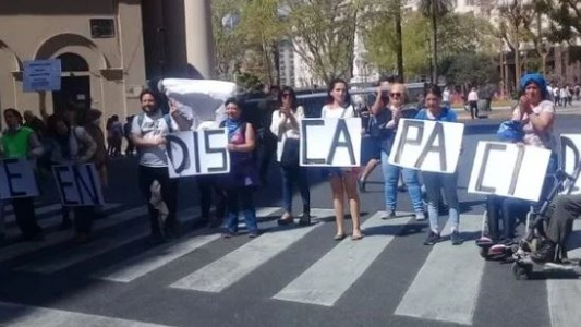 Se comprometieron a derogar medida que recorta presupuesto para tratamientos de rehabilitación