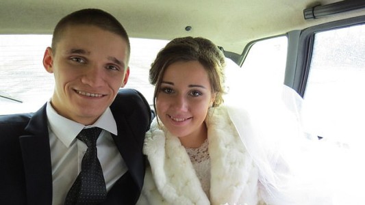 Se tiró desde un noveno piso junto a sus hijos pequeños porque su esposa le pidió el divorcio