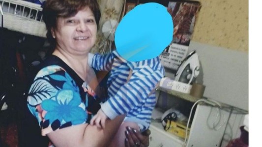 "Tanto amor te mató", dice la familia de la abuela asesinada delante de su nieto de 2 años
