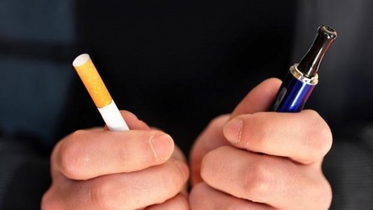 Prohíben la venta de cigarrillos electrónicos a menores de 18 años