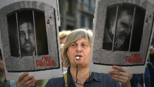 España: penas de hasta 13 años de cárcel para los líderes independentistas catalanes