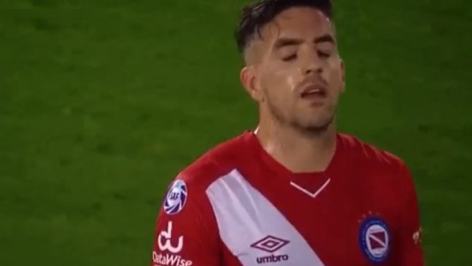 Gabriel Hauche: ladrones asesinaron a puñaladas a la tía del futbolista