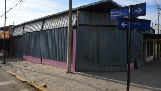 Un verdulero murió desangrado tras recibir un corte en la pierna durante un asalto